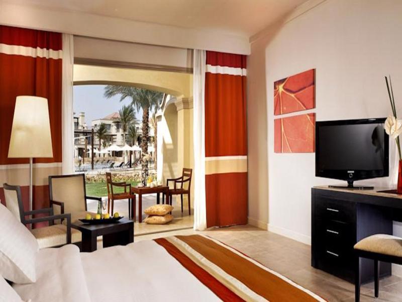 ジャズ リトル ヴェニス ゴルフ リゾート アインソフナ エクステリア 写真 A room at the Hilton Sharm El Sheikh
